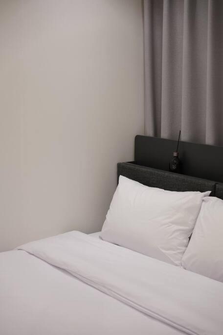 Dawn House Hotel โซล ภายนอก รูปภาพ
