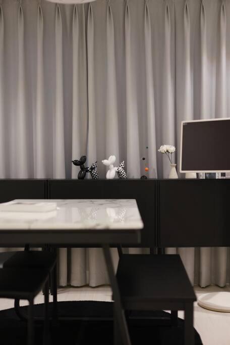 Dawn House Hotel โซล ภายนอก รูปภาพ