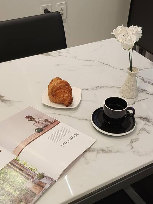 Dawn House Hotel โซล ภายนอก รูปภาพ
