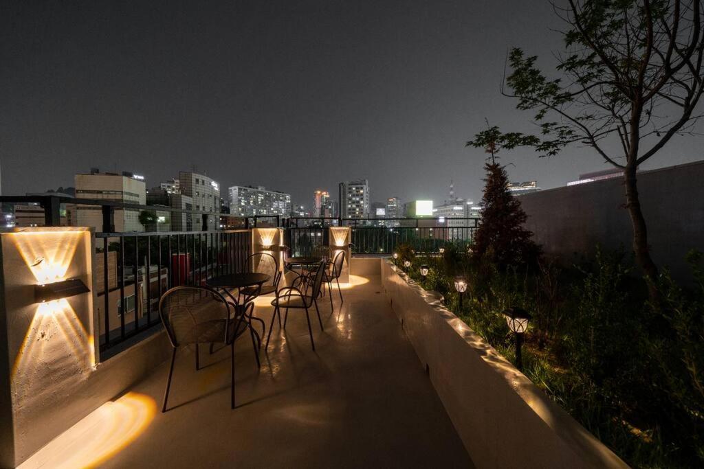 Dawn House Hotel โซล ภายนอก รูปภาพ